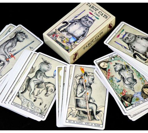 Карти Таро Котів Анни Хуан (Tarot Cats by Ana Juan)